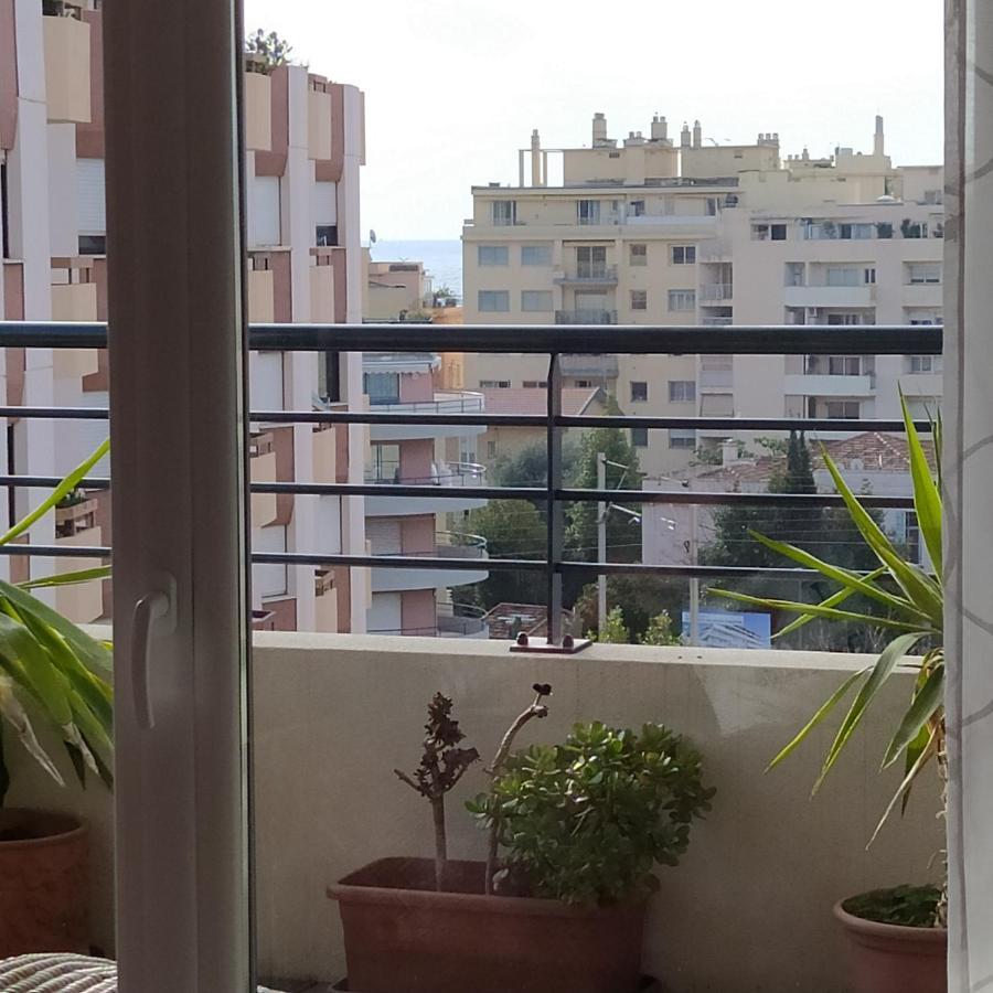 Menton Park Apartment Luaran gambar