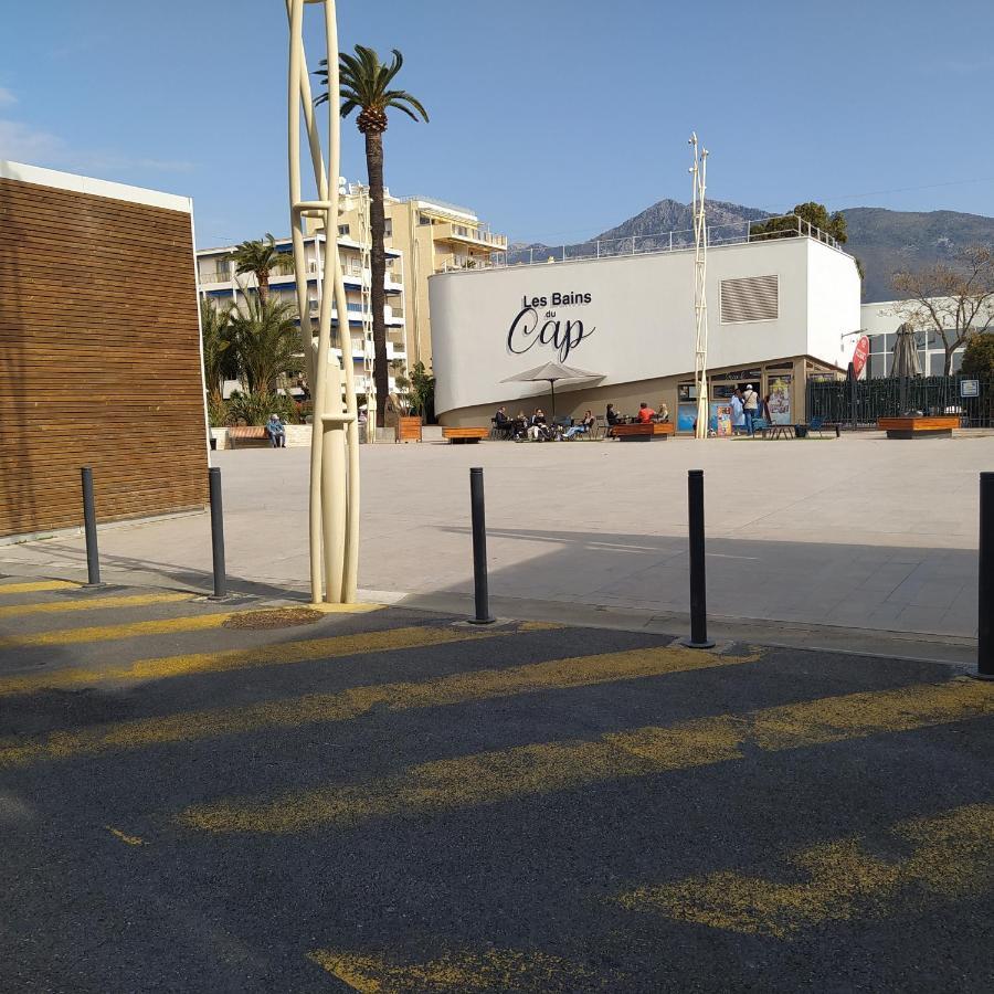 Menton Park Apartment Luaran gambar